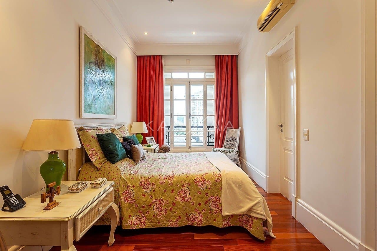 Casa magnífica perto da praça, em Alto de Pinheiros. - Foto 47
